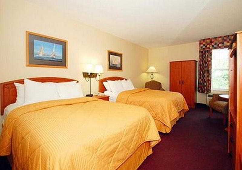 Quality Inn Mystic-Groton Exteriör bild